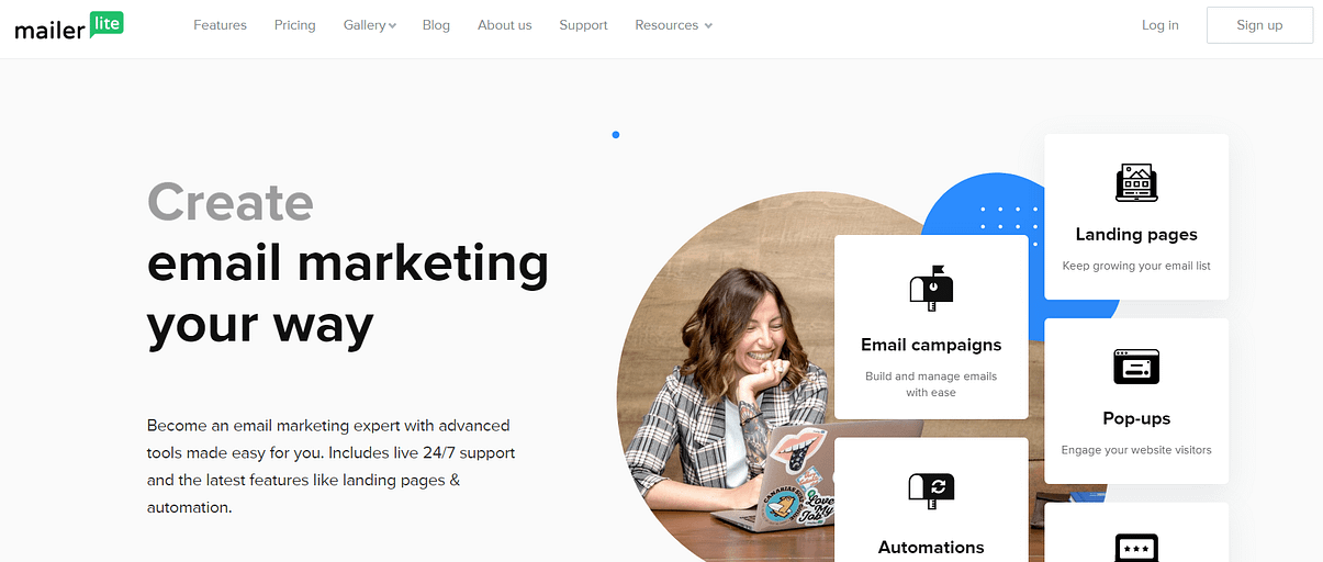 MailerLite-nettstedet.Mens MailerLite er et av de billigste e-postmarkedsføringsprogramvareverktøyene du kan finne, klarer Det fortsatt å tilby en omfattende pakke. Denne tjenesten hjelper deg gjennom hvert trinn i e - postmarkedsføringskampanjene dine, inkludert bygging og sending av e-post, og utforming av destinasjonssider for interesserte mottakere.