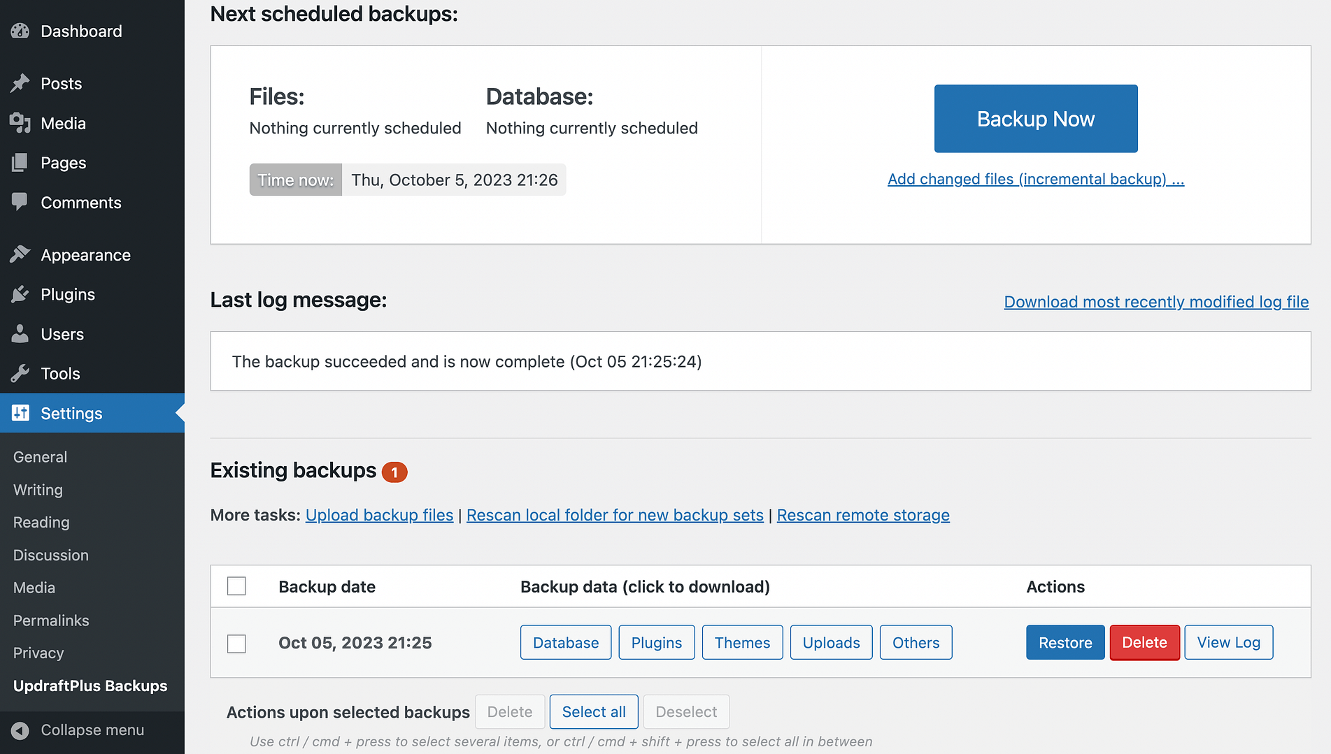 Restoring files with UpdraftPlus vs Duplicator.