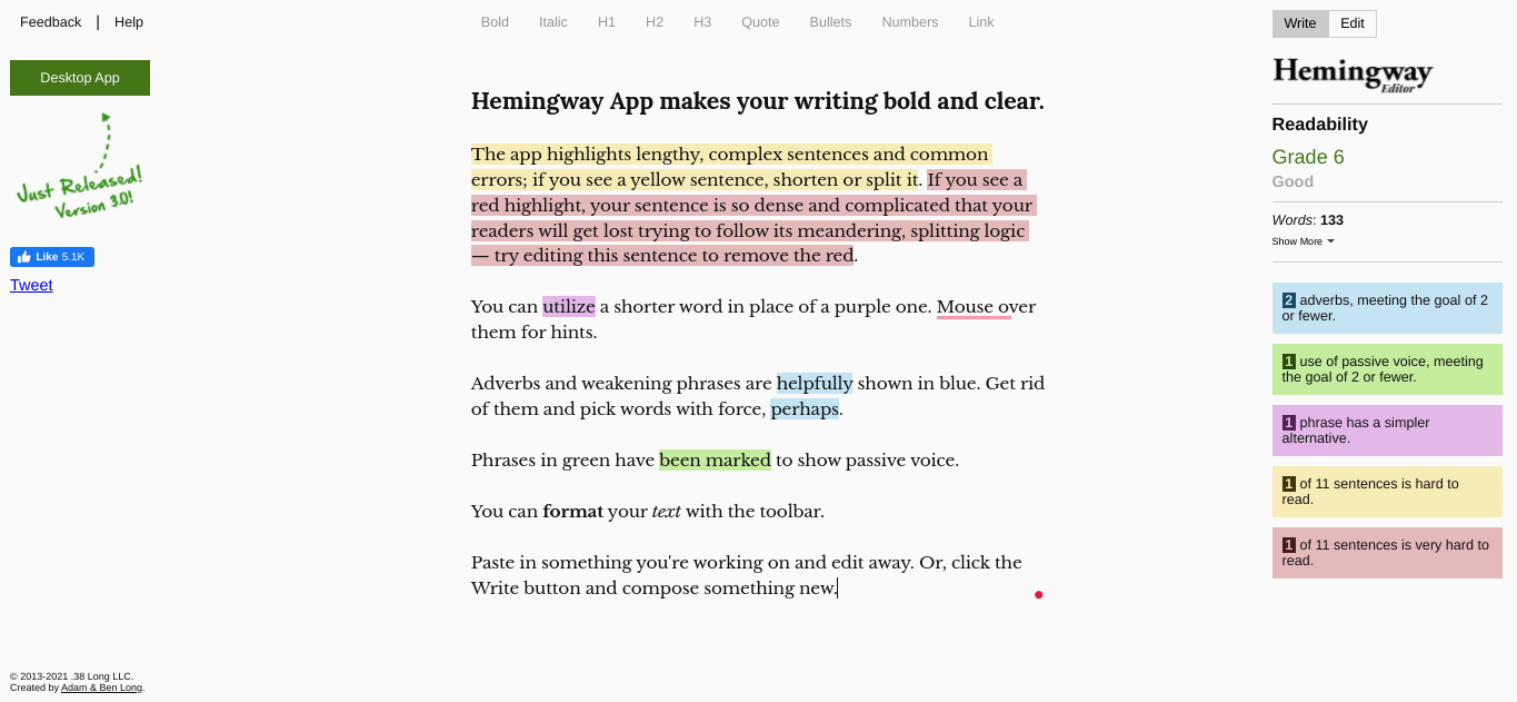 The Hemingway App AI content writer website.